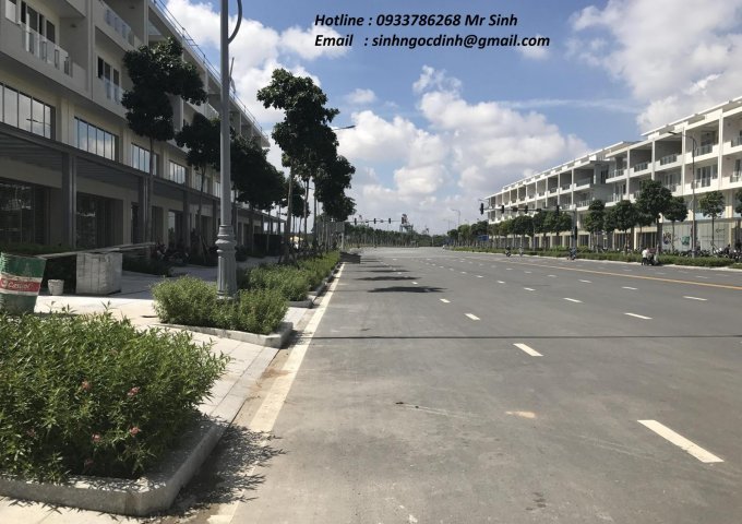 Bán nhà phố Nguyễn Cơ Thạch, Hướng Tây Nam, hầm trệt 3 lầu sân thượng, giá 72 tỷ. Lh 0933786268