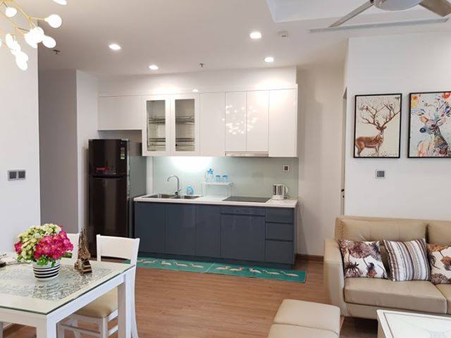 Cho thuê các căn hộ 3PN full nội thất, diện tích 92m2 tại Vinhomes Green Bay, giá 18 tr/th. LH: 0378260731