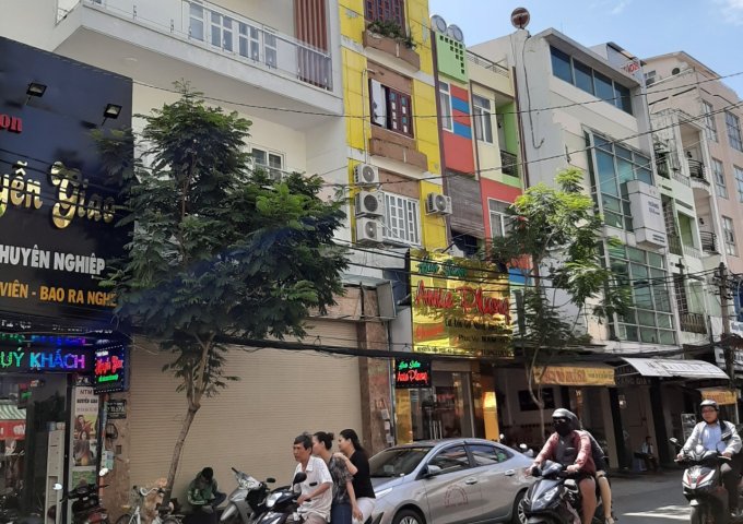 Cho thuê nhà Góc 2 MT 10AB Lê Thánh Tôn với Thái Văn Lung, p. Bến Nghé, Q.1 - Diện tích: 9x23m