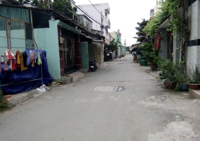 Đi định cư, bán nhà đường Trần Hưng Đạo, quận 5, DT: 4.4x18m, giá chỉ 14.2 tỷ