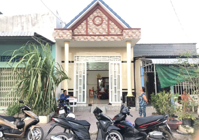 Bán nhà mặt phố tại Xã Đông Phú, Châu Thành,  Hậu Giang diện tích 100m2  giá 1.2 Tỷ