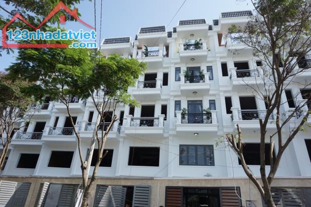 Bán nhà riêng tại Phường Thới An, Quận 12,  Hồ Chí Minh diện tích 320m2  giá 3.6 Tỷ