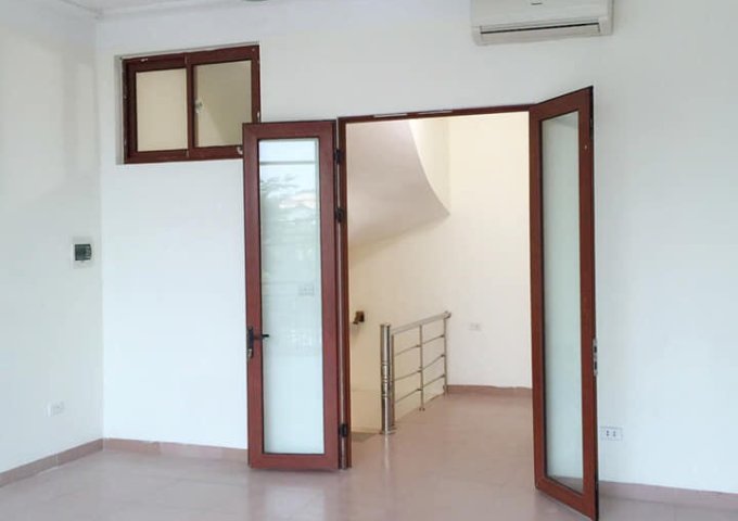 Chính chủ cần cho thuê nhà số 68 ngõ 8, Đường Cầu Tó, Xã Tả Thanh Oai, Huyện Thanh Trì, HN