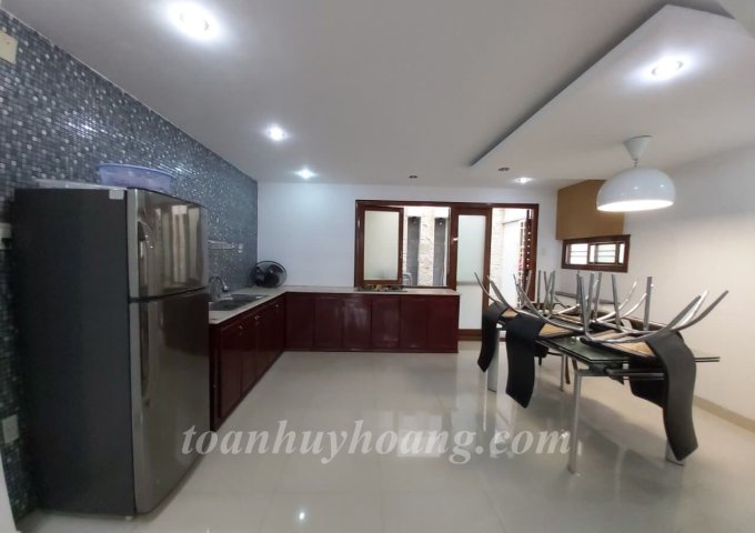 Cho thuê nhà nguyên căn khu Phạm Văn Đồng, 2 phòng ngủ khép kín giá 22 triệu-TOÀN HUY HOÀNG