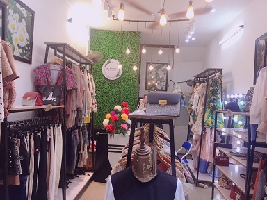 Cần sang nhượng shop thời trang nữ tại 78 Yên Hòa, Cầu Giấy, Hà Nội.