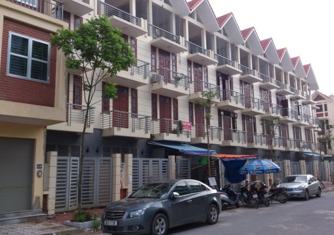 Cho thuê nhà Khu Cộng Đồng-La Khê  làm CHDV. 10 phòng khép kín. 36tr 
