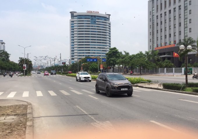 Hiện nay chúng tôi có lô đất mặt đường đôi lô 8 đường Lê Hồng Phong.