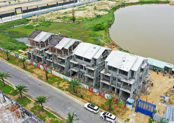 Chính chủ cần bán căn biệt thự mới xây sau CocoBay chỉ 5 tỷ DTSD tới 500m2 có hồ bơi