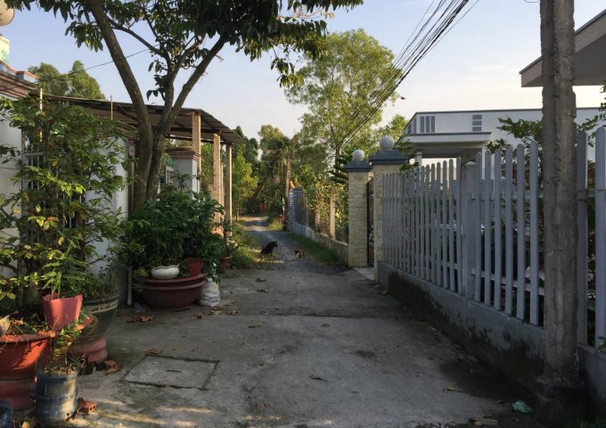 Bán nhà riêng tại Xã Long Hiệp, Bến Lức,  Long An diện tích 1,700m2  giá 6 Tỷ