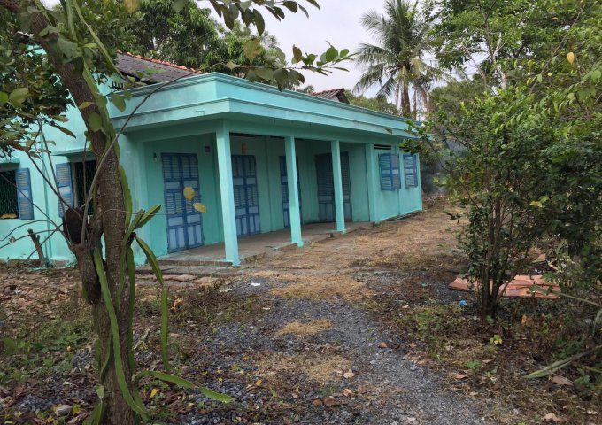 Bán nhà riêng tại Xã Long Hiệp, Bến Lức,  Long An diện tích 1,700m2  giá 6 Tỷ