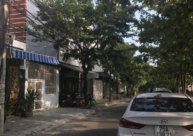 Bán nhà 3.5 tầng mặt tiền Đinh Núp quận Thanh Khê( DT:9x18m)