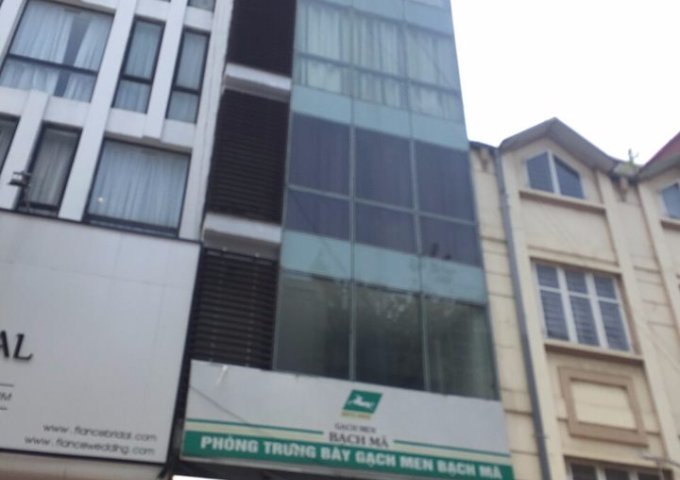 Cho thuê nhà mặt phố Giang Văn Minh, 70m2 x 10 tầng, mới xây rẻ đẹp