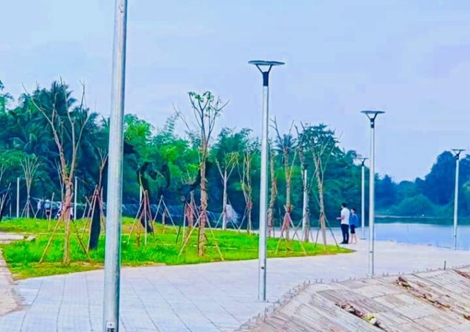 Bán đất nền view sông, giá rẻ và đầu tiên tại Quảng Ngãi