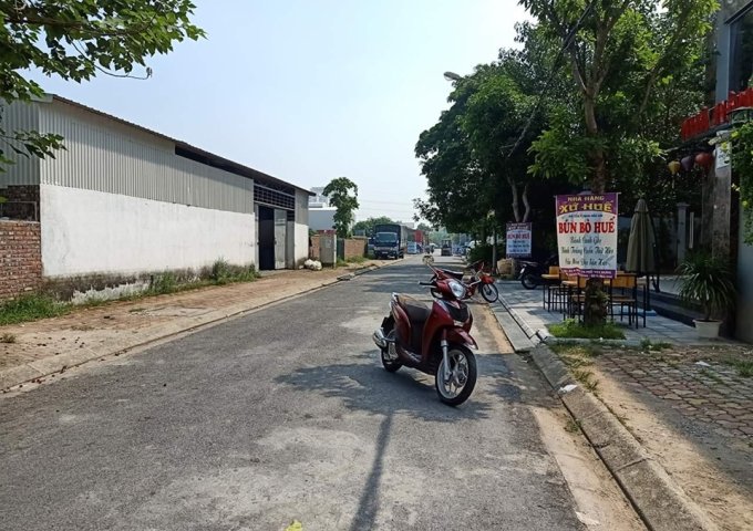 20 lô Đất nền sổ đỏ chính chủ ngay cạnh Vinhomes River side- phố Việt Hưng- Long Biên- HN- 0983764145