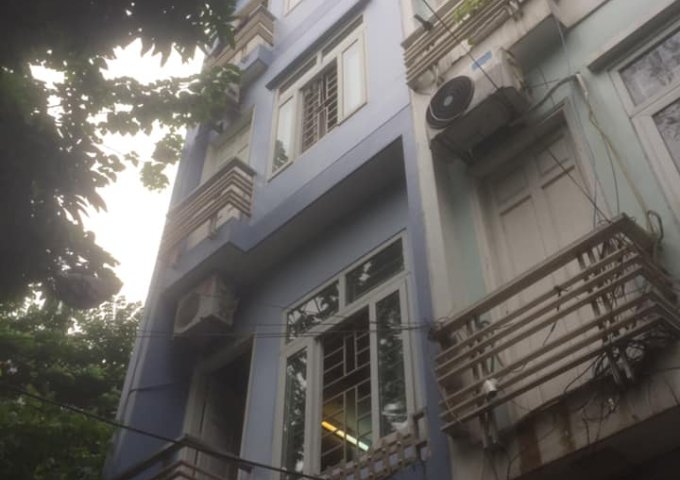 Cho thuê nhà mặt phố tại phường Thanh Xuân Bắc, Hà Nội , S=33m2 x 5 tầng