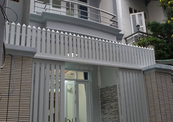 Chính chủ bán gấp nhà hẻm 3m, Bùi Thị Xuân, Tân Bình, 2 tầng, 50 m2, 5,2 tỷ.