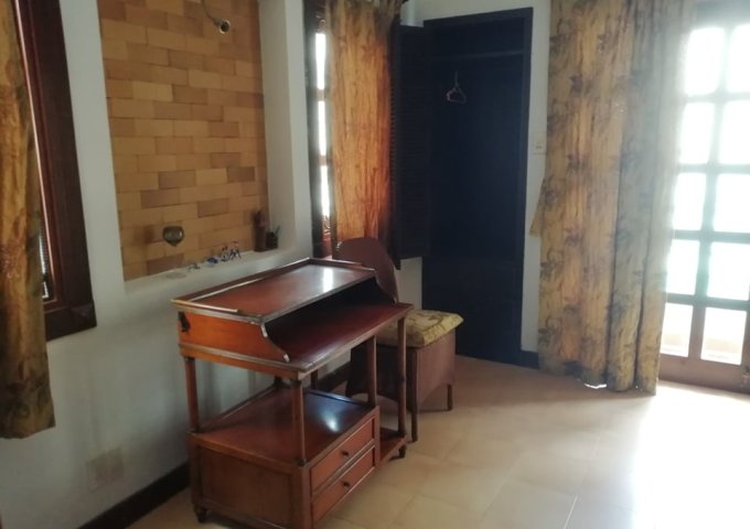 Cho thuê nhà hẻm oto đường Bắc Sơn Nha Trang, 3 phòng ngủ, yên tĩnh an ninh