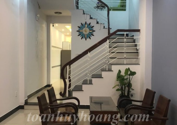 Cho thuê nhà kiệt đường Nguyễn Duy Hiệu 4 phòng ngủ đẹp giá 18 triệu-TOÀN HUY HOÀNG