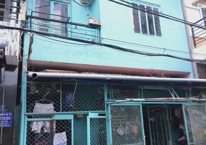 Cần bán nhanh căn nhà 75m2 2 lầu tiện xây mới Mặt tiền ĐS Lý Phục Man, Bình Thuận, Quận 7