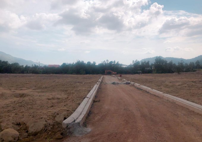Bán đất tại Xã Tóc Tiên, Phú Mỹ,  Bà Rịa Vũng Tàu diện tích 3,000m2  giá 5,400 Tỷ