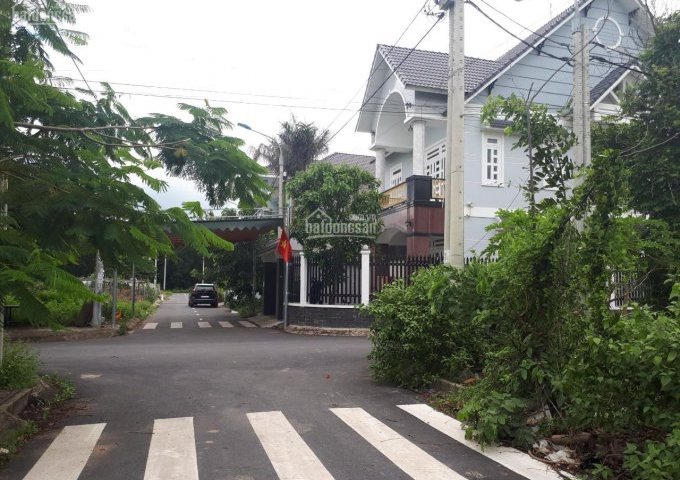 Bán nhà gấp ngay mặt tiền đường Nguyễn Hải gần chợ mới Long Thành