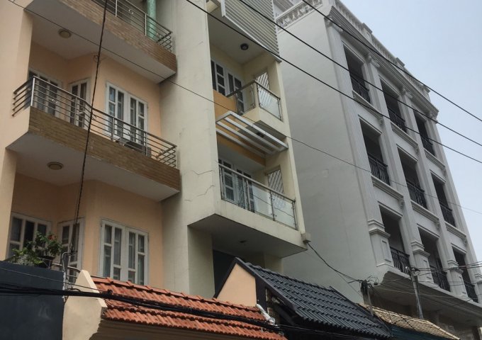 Định cư lâu dài mua ngay căn HXH đg Nguyễn Biểu P2 Q5 giá chỉ hơn 10 tỷ.