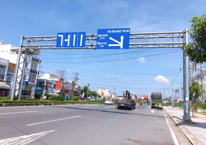 Cho thuê nhà 75m2 có sân rộng mặt tiền Nguyễn Văn Linh 6 triệu (Miễn trung gian)