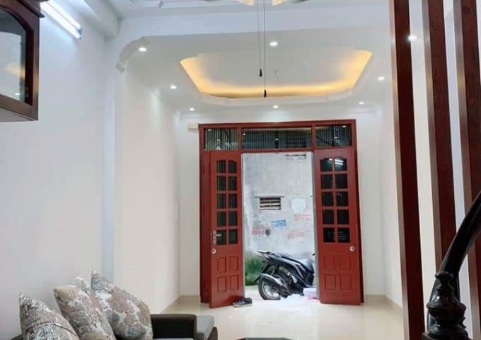 Bán nhà phố Nguyễn Đổng Chi 5Tx 40m giá chỉ 4,5 tỷ 