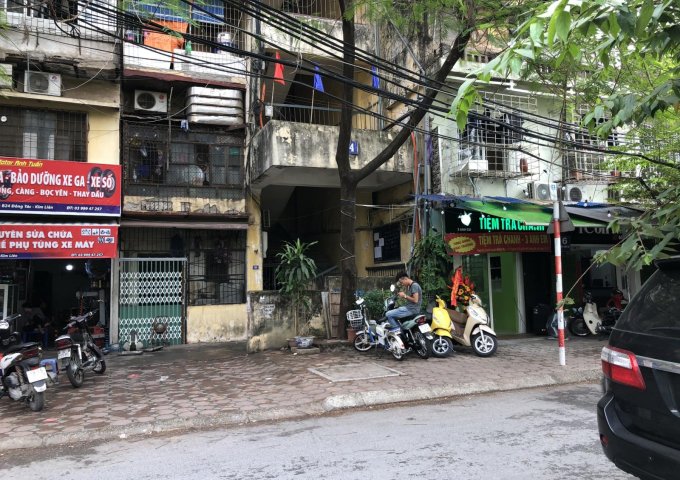 Cần bán căn hộ tập thể nhà B15 đầu phố Đông Tác,đối diện Vincom Phạm Ngọc Thạch-2 PN-1,35tỷ