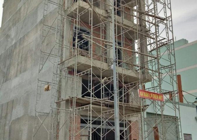 Bán khách sạn đang xây hai mặt tiền đường Mạc Đĩnh Chi, Phường 4, Tp Đà Lạt giá 16,5 tỷ .