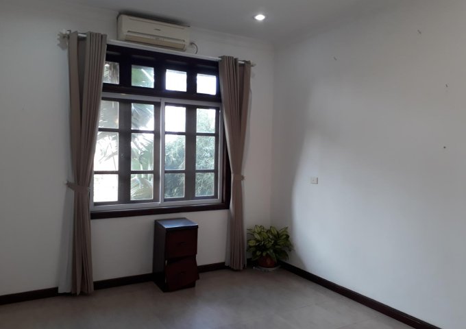 Cho thuê căn hộ chung cư tại Dự án Chung cư M5 Nguyễn Chí Thanh, Đống Đa,  Hà Nội diện tích 150m2  giá 13 Triệu/tháng