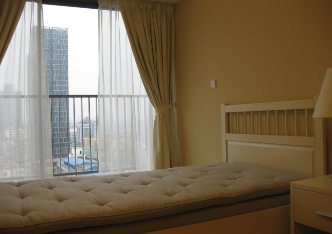 Chính chủ cho thuê căn hộ 2 ngủ, full đồ tại Skycity 88 Láng Hạ, giá 16tr/tháng. LH: 0936530388
