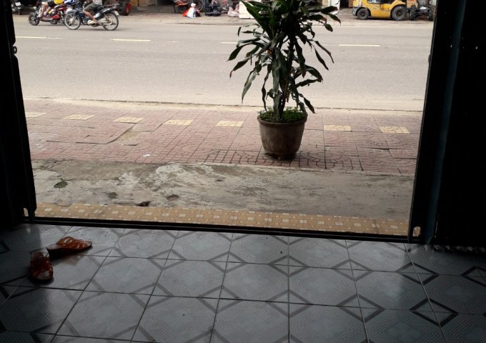 Cho thuê nhà mặt phố tại Đường Hùng Vương, Quy Nhơn,  Bình Định diện tích 40m2  giá 7 Triệu/tháng