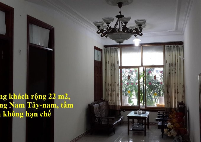 Chính chủ bán căn hộ 3 PN góc ĐN nhà TT Học viện Ngân hàng, phố Chùa Bộc, Đống Đa, HN, LHCC 038.529.3189