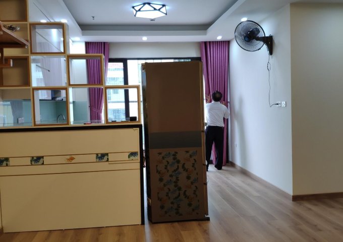 Căn hộ 90 m2 tại chung cư Việt Đức Tower, 39 Lê Văn Lương.