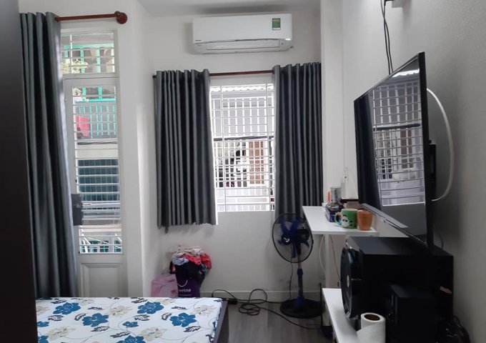 Bán nhà riêng tại Đường Huỳnh Văn Bánh, Phú Nhuận,  Hồ Chí Minh diện tích 40m2  giá 6.2 Tỷ