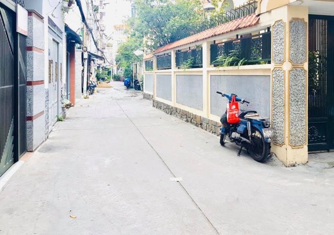 Về quê cần tiền bán gấp nhà hẻm 6mTây Thạnh, Tân Phú giáp Bình Tân.