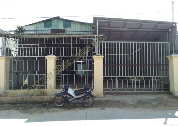 Bán đất 217 m2, tặng nhà xưởng mặt tiền đường Tịnh Ấn Tây- TP Quảng Ngãi