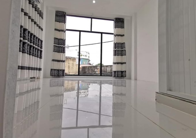 Bán nhà Nguyễn Thái Sơn quận Gò Vấp, giá chỉ 4,1 tỷ, 45 m2, hẻm xe hơ
