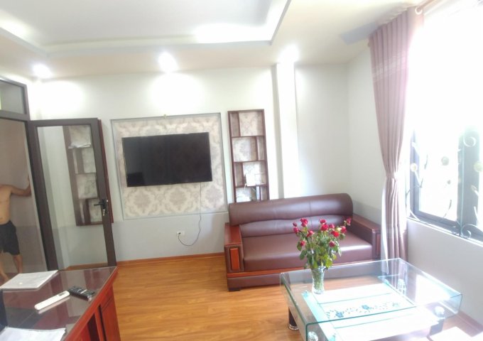 Cho thuê nhà 4 tầng đất dịch vụ Văn Khê mới hoàn thiện 15tr LH: 0983477936