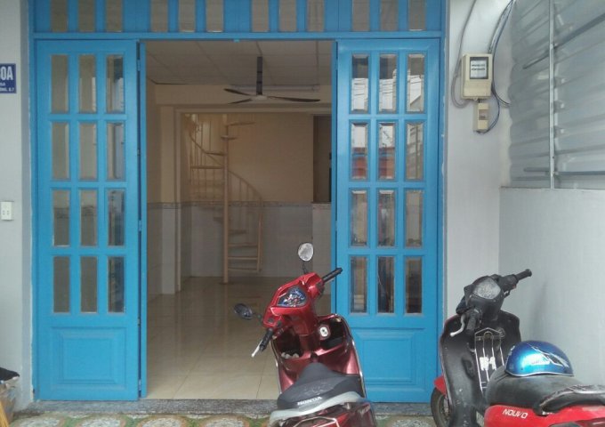 Nhà cho thuê nhà 3PN 3,6x17m HXH 216 Bùi Văn Ba, Tân Thuận Đông, Quận 7