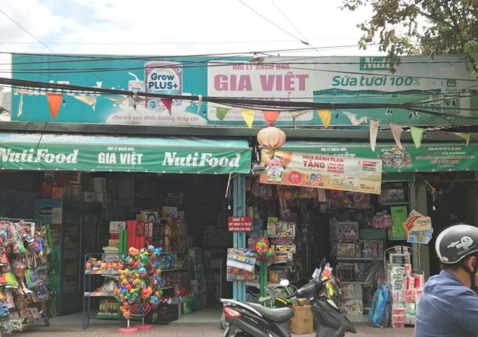 Mặt tiền đường Đình Phong Phú, kinh doanh sầm uất, gần chợ TNPB