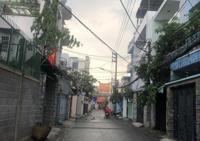 Cho thuê nhà 4 lầu Lê Quang Định,P11, Bình Thạnh 4.3x13m,giá 30 triệu