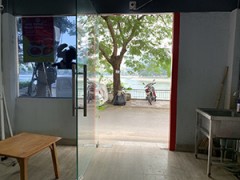 Cần sang nhượng nhà 3 tầng phố Đặng Tiến Đông (mặt hồ Hoàng Cầu), Đống Đa, Hà Nội