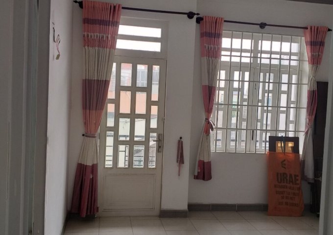 Chính chủ cần bán gấp nhà đẹp ở Tân Hoá, Phường 14, Quận 6, giá tốt