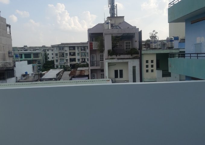 Cho thuê nhà mặt tiền đường Nguyễn kiệm P3 Gò Vấp DT 7x10, 3 lầu, 40 triệu 0908636184