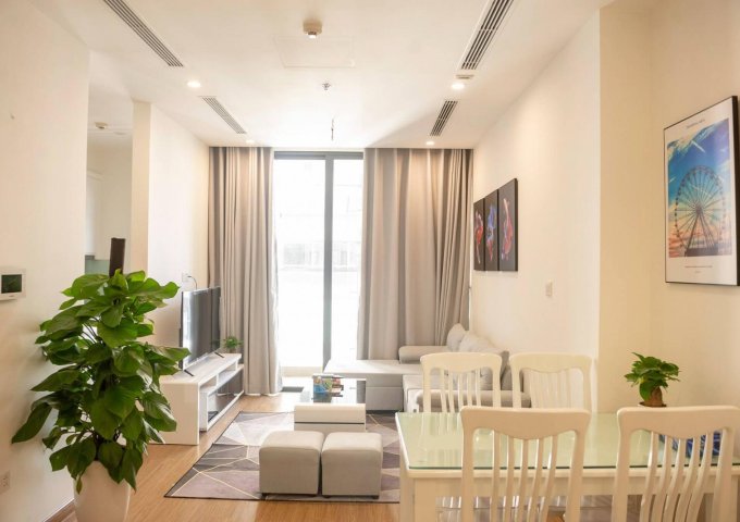 Chính chủ bán căn hộ 3 phòng ngủ view thành phố tại Sun Ancora số 3 Lương Yên