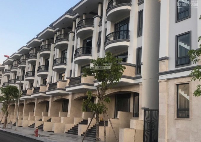 Cho thuê nhà MT Nguyễn Thị Nhung, DT 7x20m, trệt lửng 4 lầu, có thang máy, chỉ 50 triệu/tháng