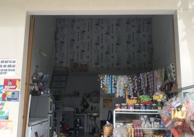 Vợ chồng Tôi hiện tại có 2 dãy nhà trọ ngay tại KCN Nhật Hàn, Bình Dương. Đang cần tiền gấp nên bán với giá rẻ. 