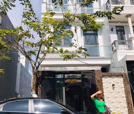 Bán nhà mới đường nhựa 8m Huỳnh Tấn Phát, Nhà Bè, Dt 5x16m, 3 lầu, st. Giá 5,4 tỷ